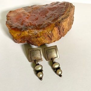 Vintage Sterling Silver Mother of Pearl Earrings